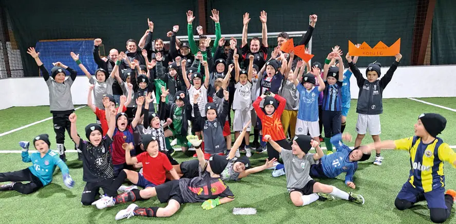 F-Jugend des FC Burlafingen bei der Weihnachtsfeier